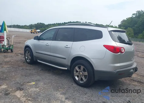2011 Chevrolet Traverse Ls from USA, damaged, VIN 1GNKRFED9BJ223364